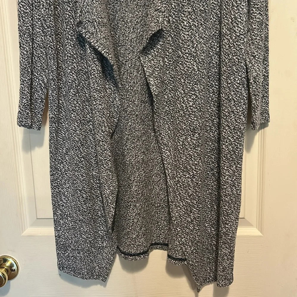 H&M Gray Open Front Cardigan Size Medium